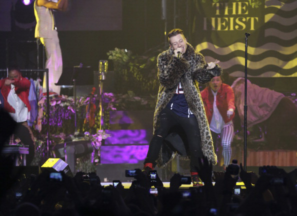 macklemore-amas-trayvon-speech